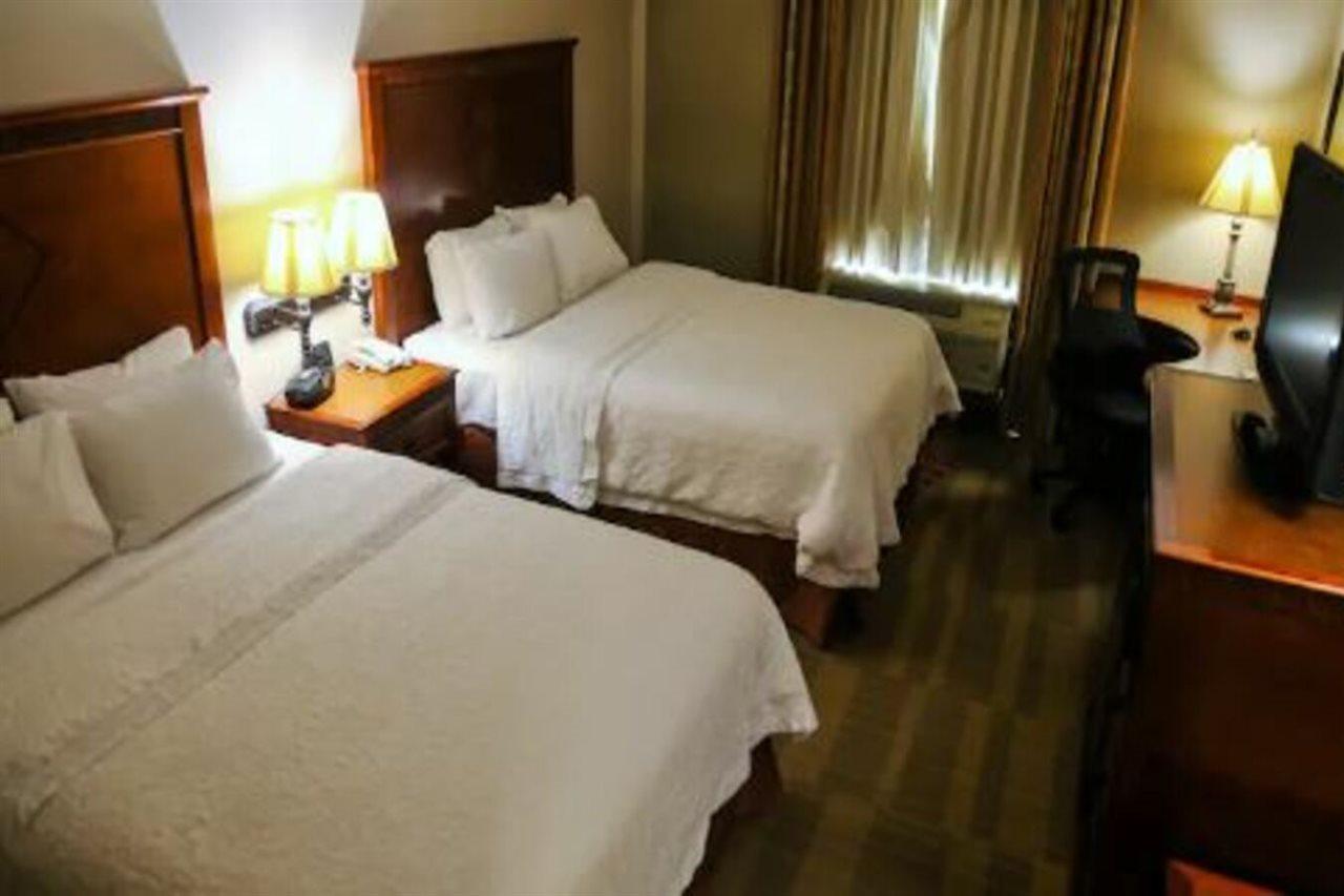 Hampton Inn & Suites Mccomb Buitenkant foto