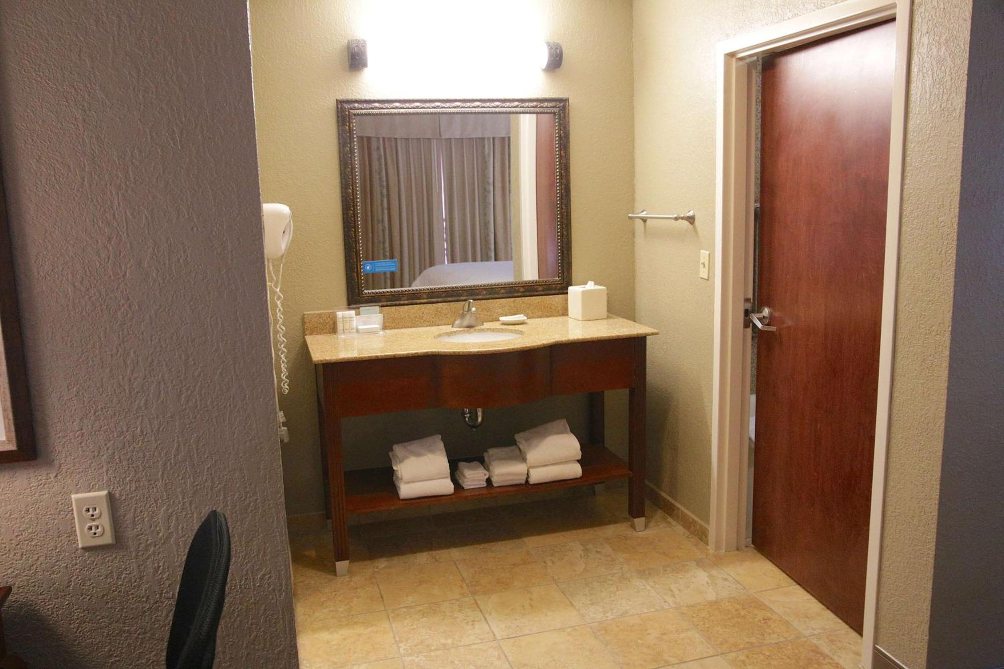 Hampton Inn & Suites Mccomb Buitenkant foto